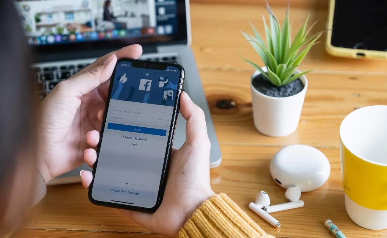 Facebook Marketing Partner